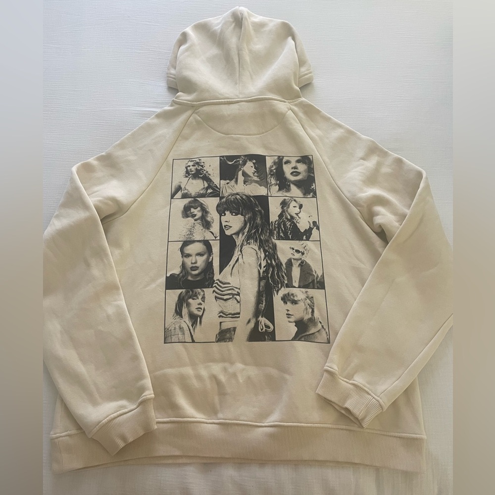 Taylor Swift Swifty Official The Eras Tour Ivory Beige Hoodie Small worn… - Picture 3 of 16